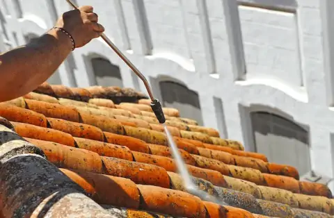 Nettoyage de toitures - Liart